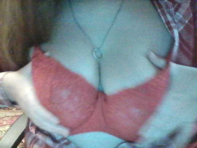 Fotografie Limonadka Who want see my sexy tits? 30 tokens!