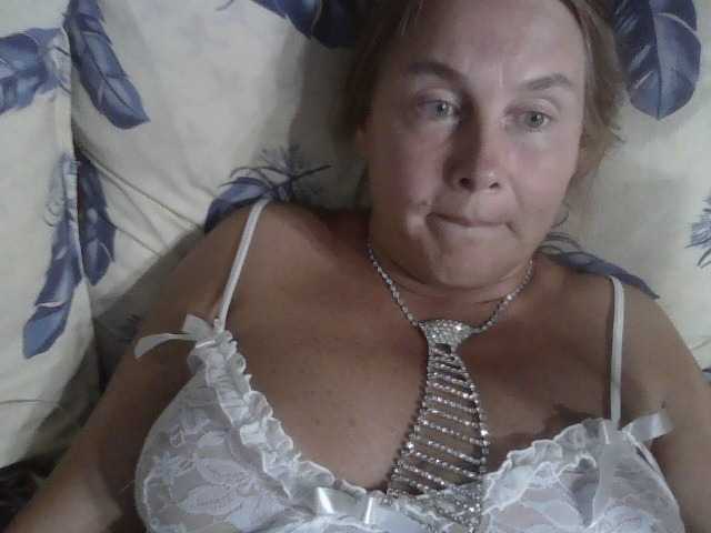Fotografie Yoursex2023 I go to ***ps, I undress completely, an invitation is 5 tokens. Voice, groans and fingers in a kitty in group private. Dildo toys in private. Here, in the general chat, I take off panties 110 or show breasts 55 tokens. Lovens works from 10 tokens.
